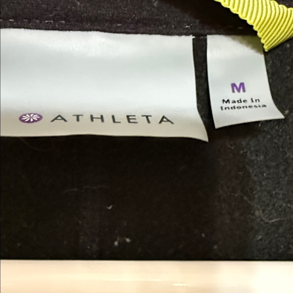 Athleta Two-Tone Puffer Jacket - Picture 2 of 14
